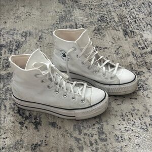 Platform Converse